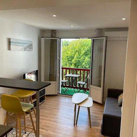 Climatise Avec Separee, A 3 Kms De Biarritz Et Bidart Apartment Arbonne